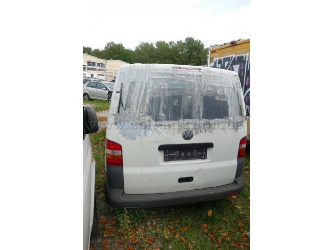 1 VW T 5 Kasten / Unfall- & Bastlerfahrzeug – foto 4 – kavel bij Zoll-Auktion, Wandlitz