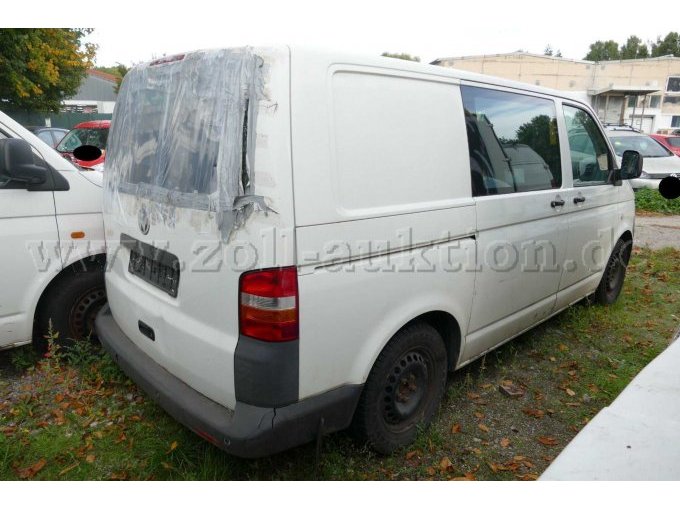 1 VW T 5 Kasten / Unfall- & Bastlerfahrzeug – foto 5 – kavel bij Zoll-Auktion, Wandlitz