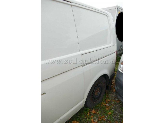 1 VW T 5 Kasten / Unfall- & Bastlerfahrzeug – foto 3 – kavel bij Zoll-Auktion, Wandlitz