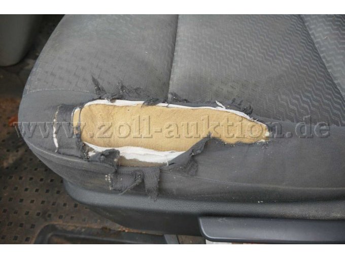 1 VW T 5 / Unfall- & Bastlerfahrzeug – foto 7 – kavel bij Zoll-Auktion, Wandlitz