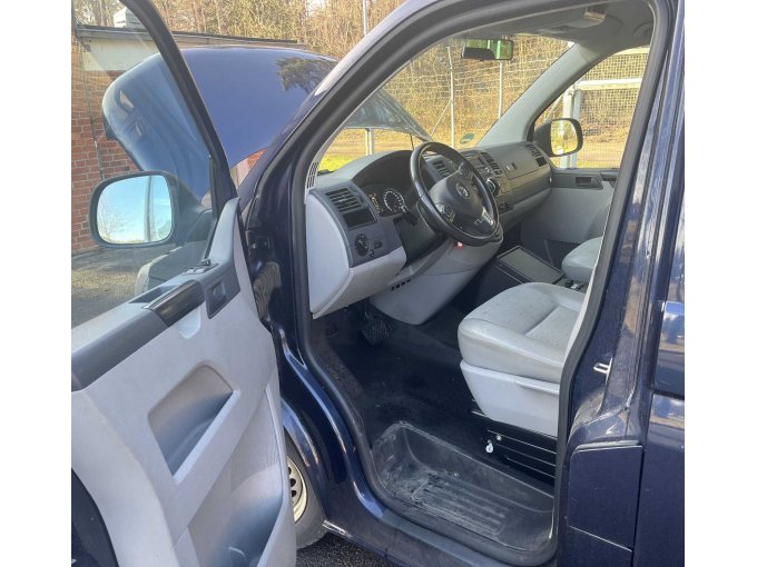 Ansicht geöffnete Fahrertüre