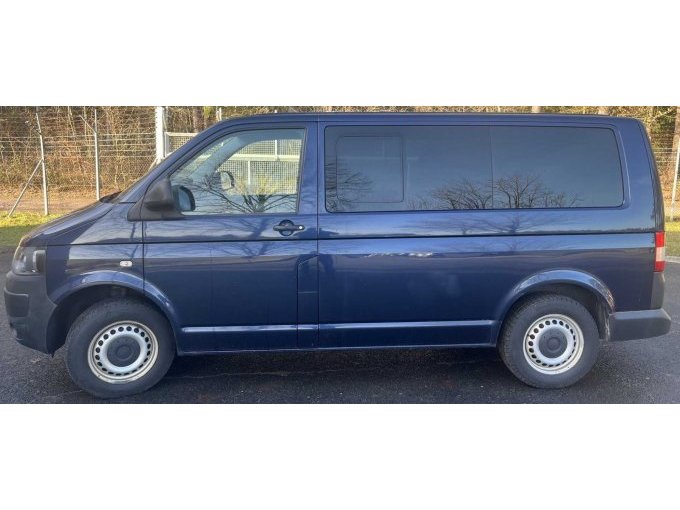 Ansicht seitlich Fahrerseite Ansicht seitlich Fahrerseite