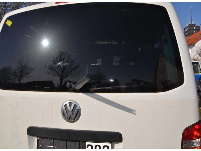 Ansicht Heckscheibe ohne Scheibenwischer