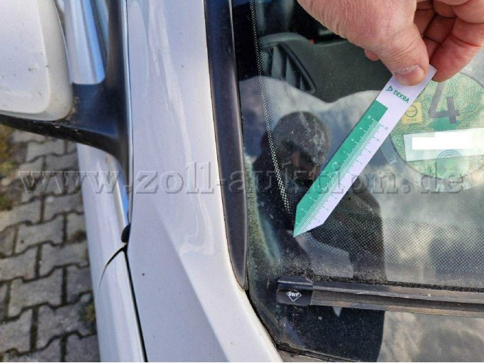 Frontscheibe Klebestelle mangelhaft