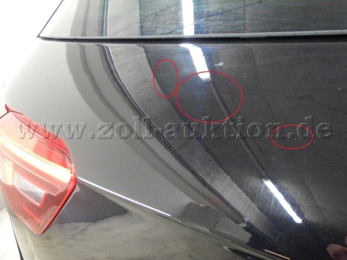 Heckklappe: Leichte Kratzer