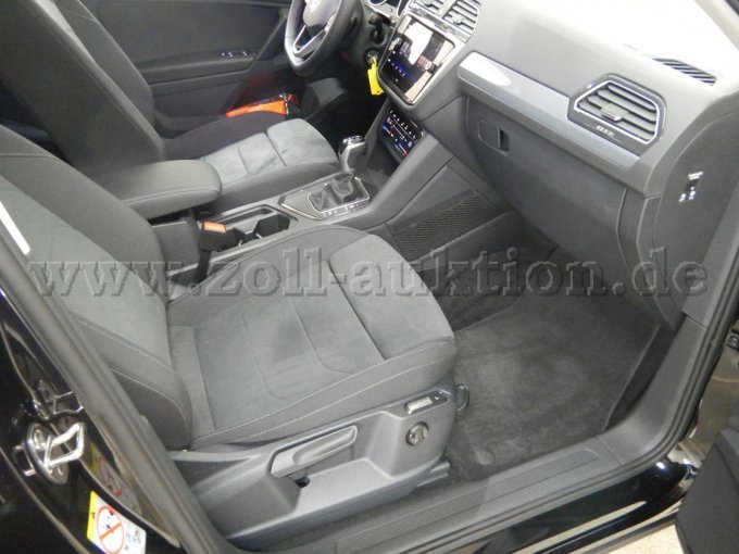 Ansicht Innenraum vorne rechts