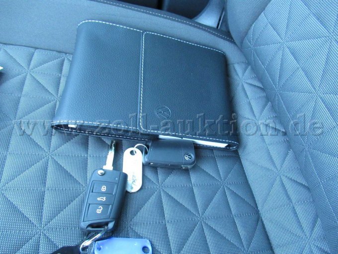 Bordbuch + Ersatzschlüssel