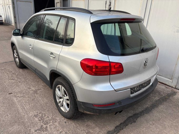 Heckansicht seitlich