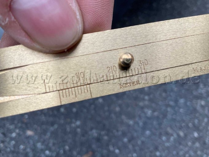 Reifen vorne rechts verschlissen