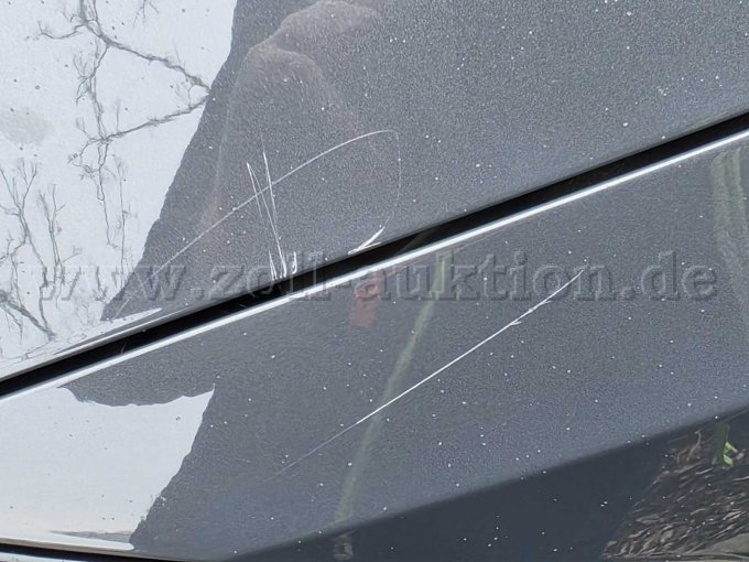 Kratzer Haube/Kotflügel