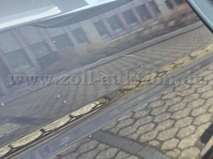 Beispiel Kratzer Tür vorne rechts