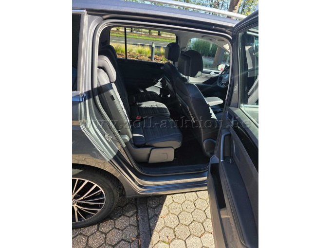 1 VW Touran 1.5 TSI DSG OPF Highline – foto 6 – kavel bij Zoll-Auktion, Köln