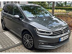 VW Touran Front