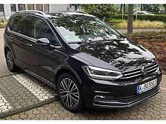 VW Touran Front