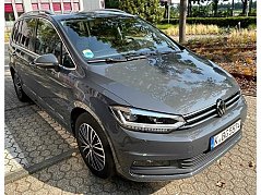 VW Touran Front