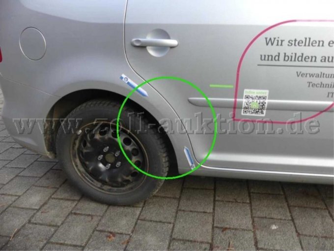 1 VW Touran 1.6 Diesel Comfortline - eventuell Motorschaden? – foto 17 – kavel bij Zoll-Auktion, München