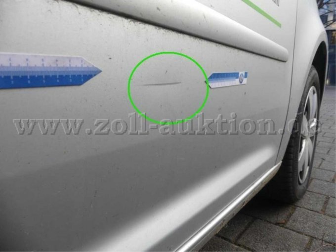 1 VW Touran 1.6 Diesel Comfortline - eventuell Motorschaden? – foto 15 – kavel bij Zoll-Auktion, München