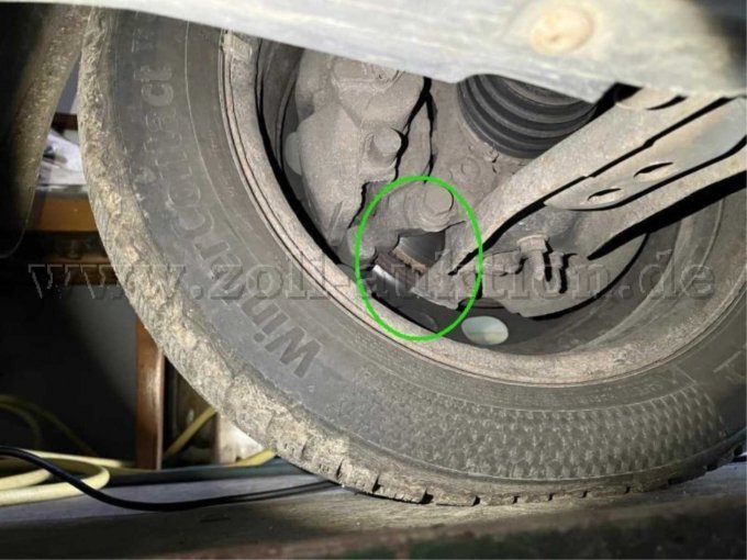 1 VW Touran 1.6 Diesel Comfortline - eventuell Motorschaden? – foto 10 – kavel bij Zoll-Auktion, München