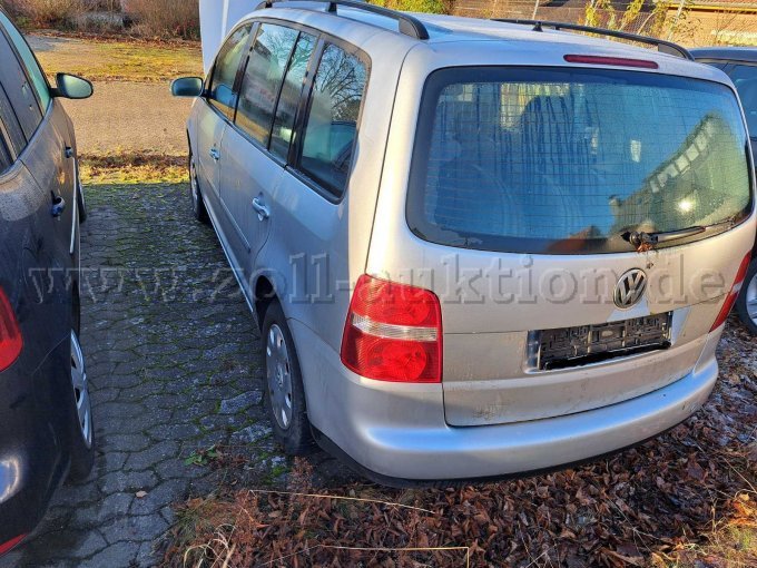 hinten/seitlich links