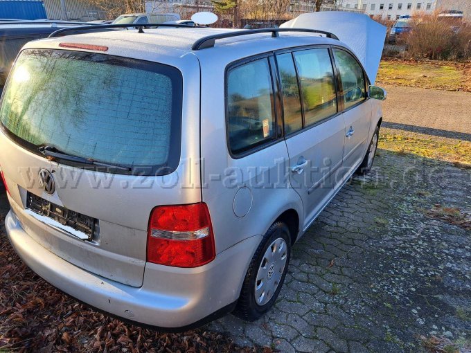 hinten/seitlich rechts