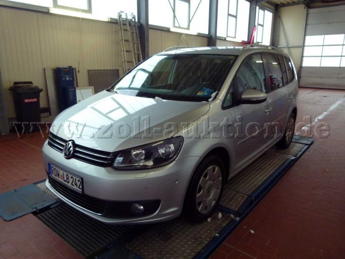 Diagonale Ansicht vorne links