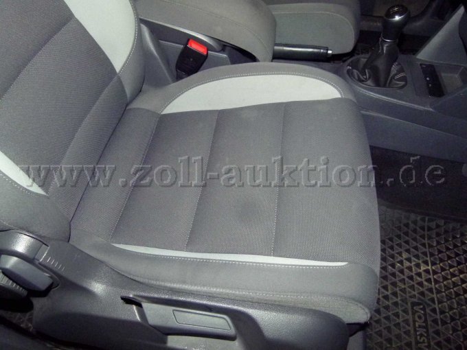 Beifahrersitzfläche verschmutzt