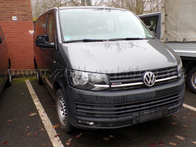 VW Transporter Front