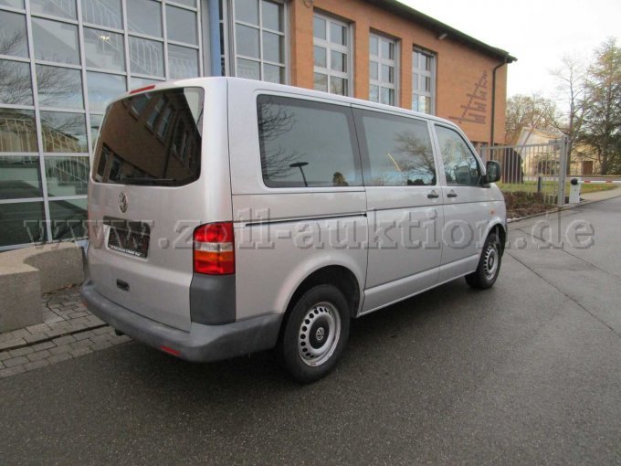 Aussen rechts hinten