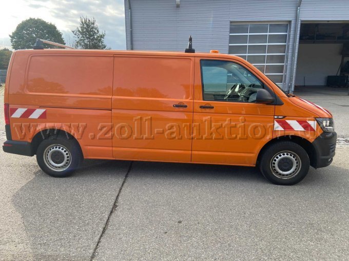 VW Transporter Kasten, Ansicht rechte Seite