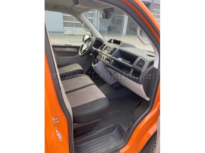 VW Transporter Kasten, Einstieg Beifahrerseite