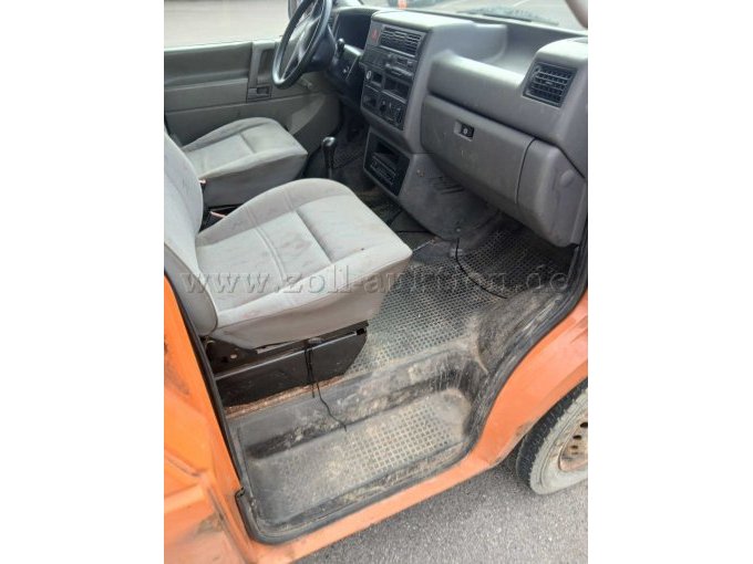 1 VW Transporter pick-up, knutselauto – foto 6 – kavel bij Zoll-Auktion, Mintraching