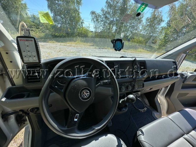 Cockpit inkl. Funk und Bedienung für Verkehrszeichenanzeige