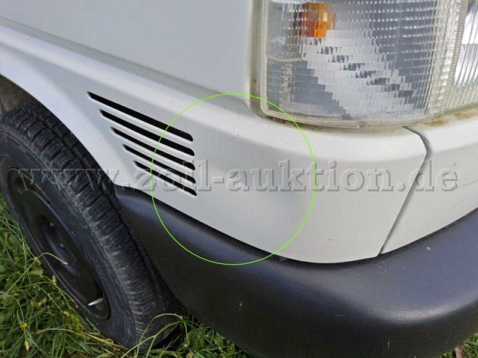 Kotflügel rechts nicht fachgerechte Instandsetzung