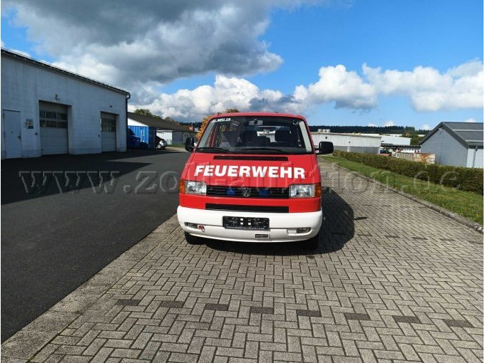 Vorderansicht des Fahrzeuges