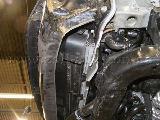 Unterboden Front/Schaden