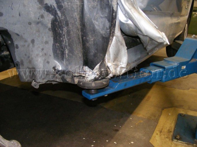 Schaden Radlauf vorne links