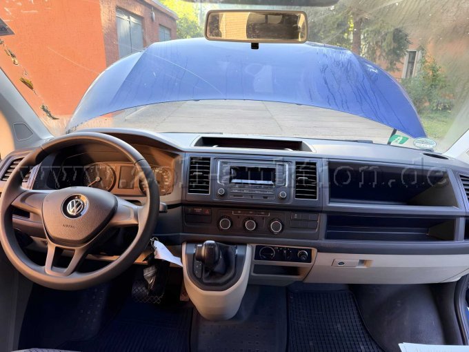 1 VW Transporter T6 Kombi TDI 4Motion – foto 3 – kavel bij Zoll-Auktion, Jena
