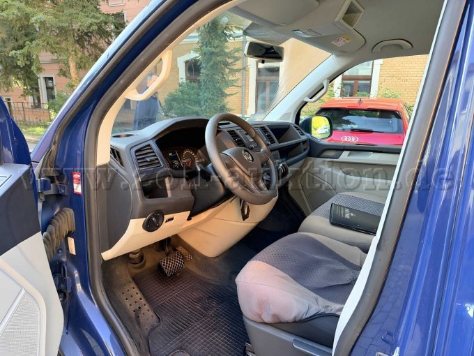 1 VW Transporter T6 Kombi TDI 4Motion – foto 2 – kavel bij Zoll-Auktion, Jena