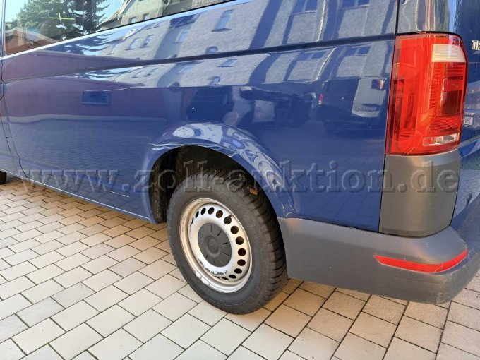 1 VW Transporter T6 Kombi TDI 4Motion – foto 8 – kavel bij Zoll-Auktion, Jena