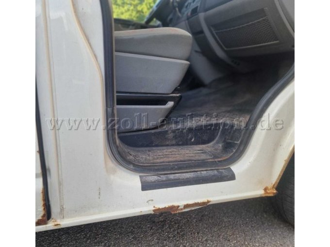 1 VW Transporter TDi 4motion DPF, defekt, fahrbereit – foto 9 – kavel bij Zoll-Auktion, Stuttgart