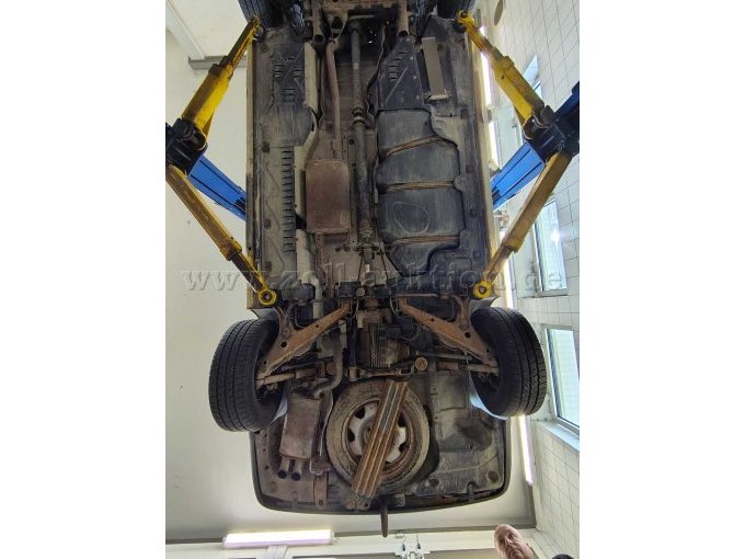 1 VW Transporter TDi 4motion DPF, defekt, fahrbereit – foto 7 – kavel bij Zoll-Auktion, Stuttgart
