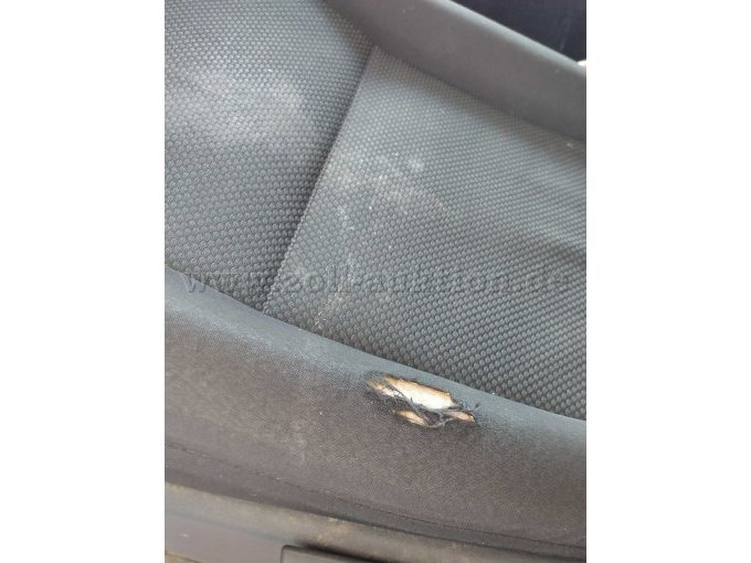 1 VW Transporter TDi 4motion, defekt, bedingt fahrbereit – foto 9 – kavel bij Zoll-Auktion, Stuttgart