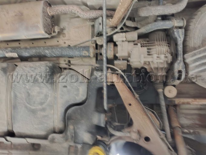 1 VW Transporter TDi 4motion, defekt, fahrbereit – foto 7 – kavel bij Zoll-Auktion, Stuttgart