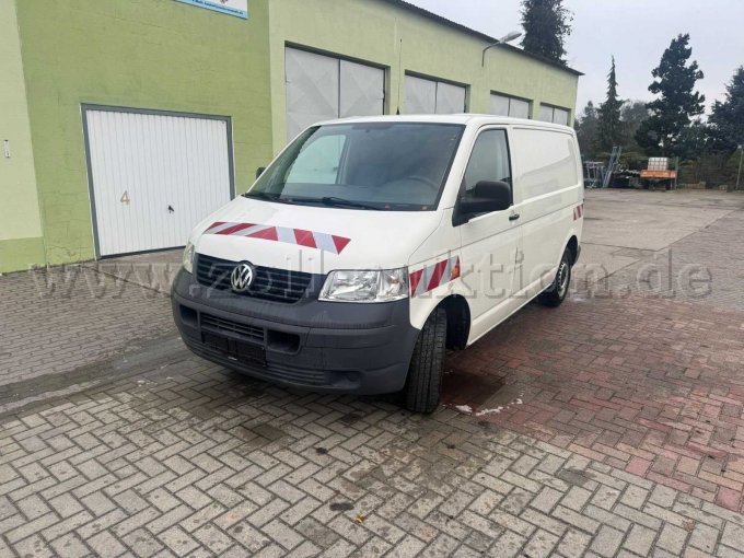 Ansicht VW Transporter vorne