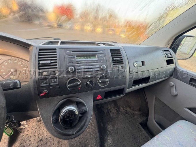 Ansicht Armatur VW Transporter