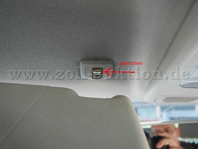 Sonnenblende Fahrerseite Halterung gebrochen