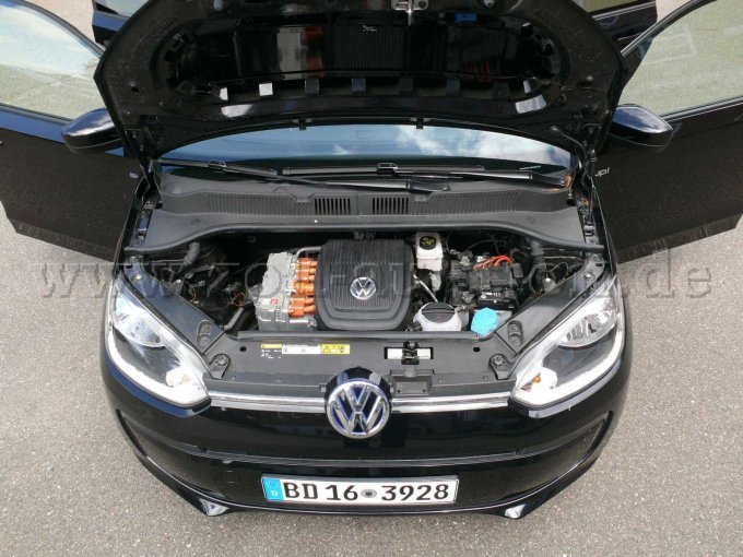 Innenansicht Motorraum