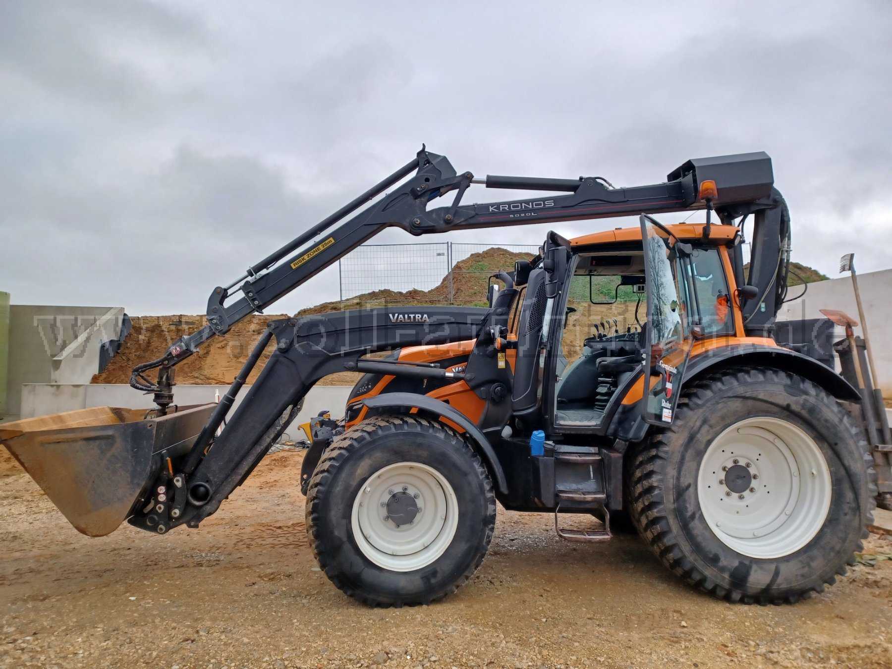 Valtra Seitenansicht höhe 3,65mca