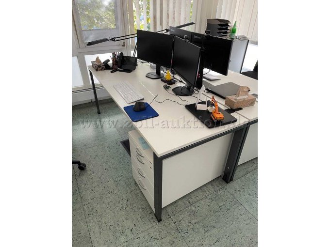 1 Vario Schreibtisch/Bürotisch 200 x 80 – kavel bij Zoll-Auktion, Neuss