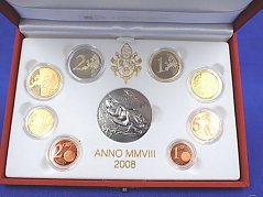 Münzen & Medaille im Etui
